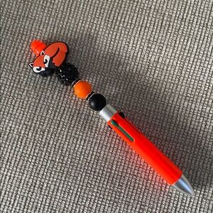 Fox 🦊 Pen (Writes in 4 Different Colors)!
